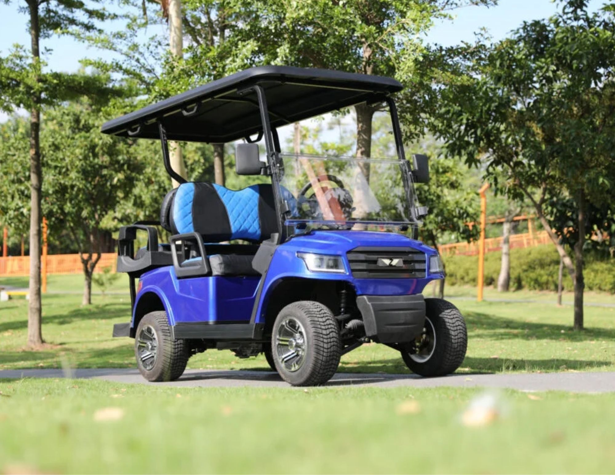 Zippy Siera 4 — Versatile 4-Seater Cruiser